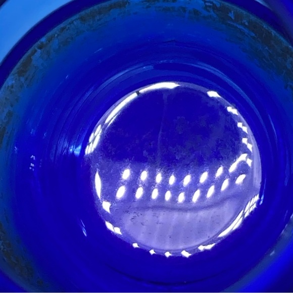 Vintage Cobalt blue honey beehive vase - Picture 7 of 9